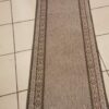 Tapis allée gris